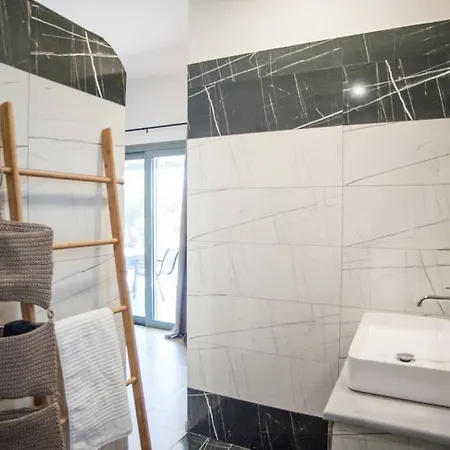 Willa Afrato Calma In Trapezaki-private Pool -2 Br