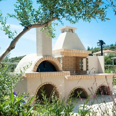 Willa Afrato Calma In Trapezaki-private Pool -2 Br